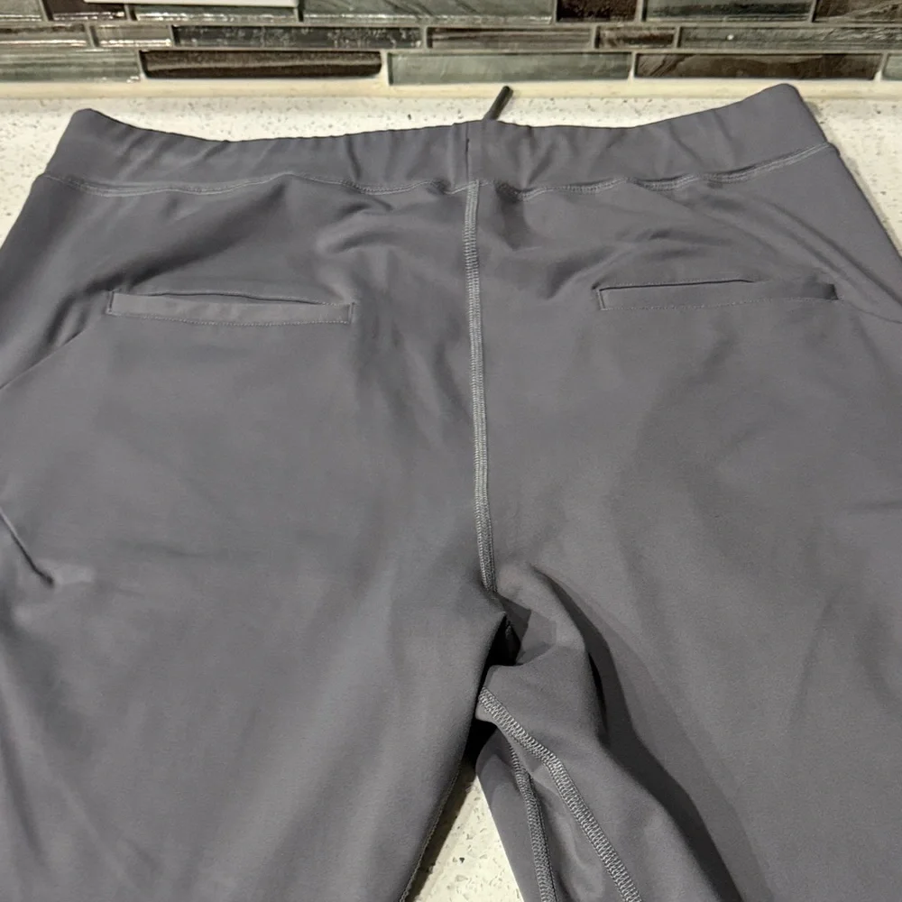 2 Alphalete Men’s Joggers - Picture 8 of 10